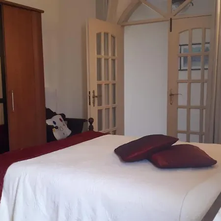 Marina House With Pool 7 Guests